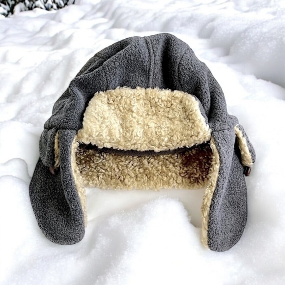 GAP Kids Trapper Hat Sherpa Fleece Charcoal Gray/Tan Winter Warm Cozy, Boys L/XL - Picture 2 of 13